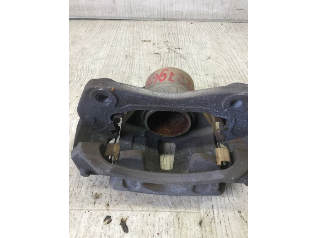 58130-2L000 | Супорт гальмівний передн. прав. HYUNDAI ELANTRA HD 06-11 - Фото 4