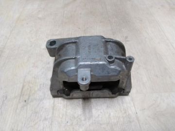 Подушка двигателя прав. VOLKSWAGEN PASSAT B7 11-15
