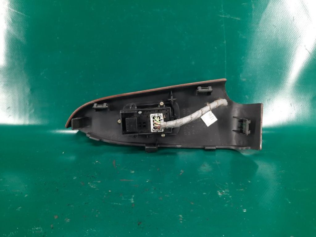 35760-S3V-A01ZB | Кнопка склопідіймача задн. прав. ACURA MDX (YD1) 00-06 - Фото 3