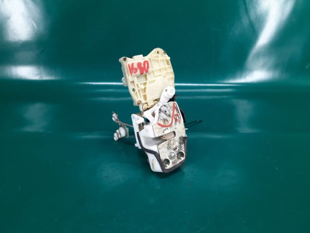 72650-S3V-A01 | Замок двері задн. лів. ACURA MDX (YD1) 00-06