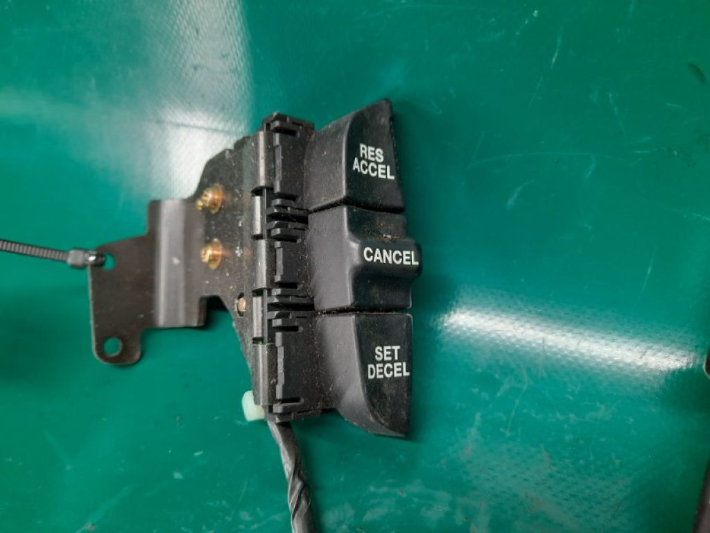 35880-S3V-A01 | Кнопки руля ACURA MDX (YD1) 00-06 - Фото 2