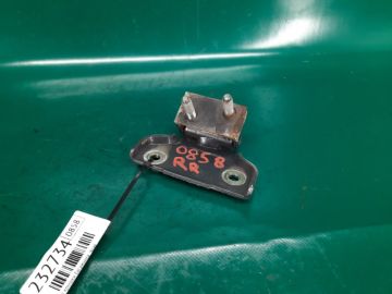 Петля кришки багажника прав. ACURA MDX (YD1) 00-06