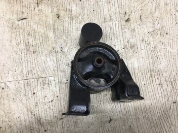 Подушка двигуна нижня передн. HYUNDAI ELANTRA HD 06-11