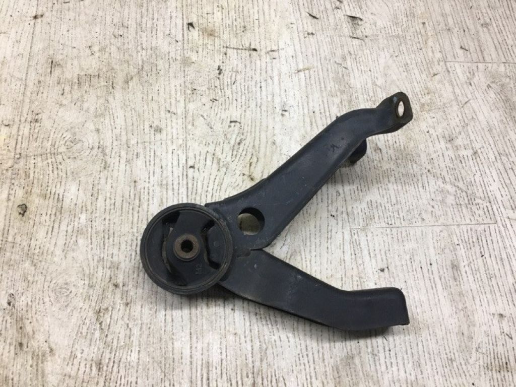 MN101572 | Подушка двигателя MITSUBISHI OUTLANDER XL 05-13