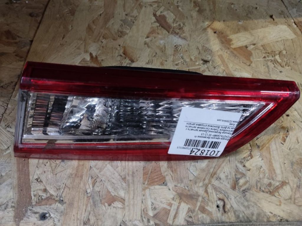 Фонарь внутренний задн. прав. TOYOTA CAMRY 50 12-15