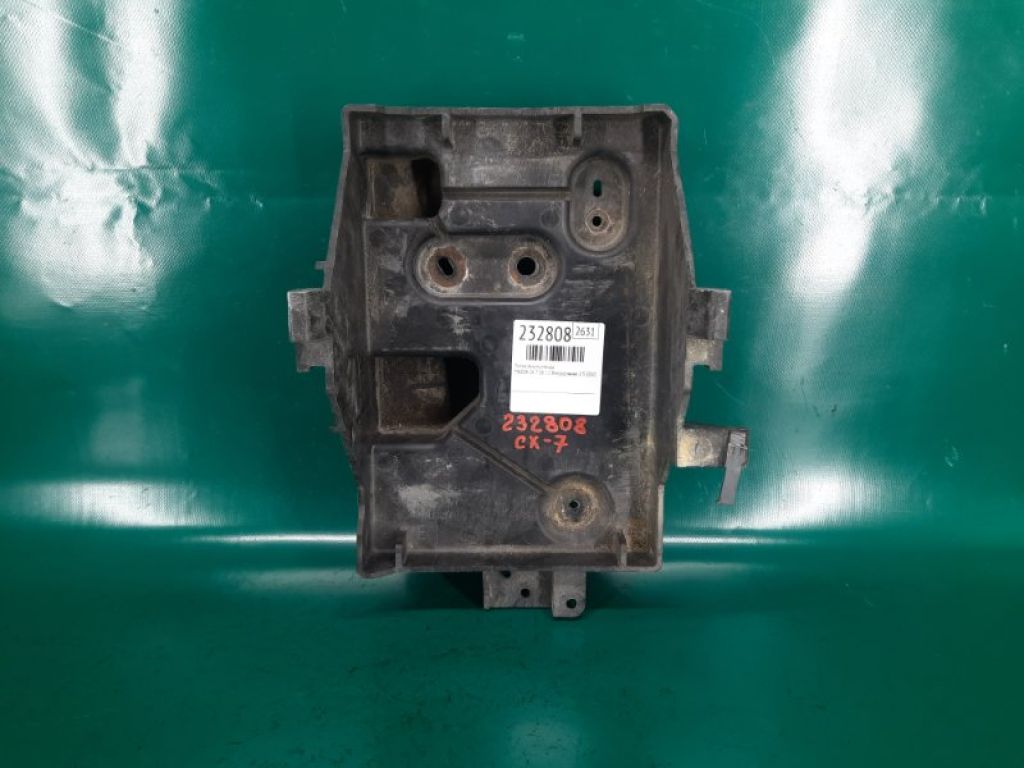 EG22-56-041E | Полиця акумулятора MAZDA CX-7 06-12