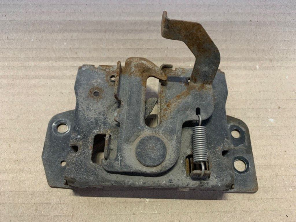 Замок капоту MITSUBISHI PAJERO 06-21