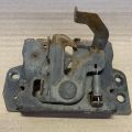 Замок капоту MITSUBISHI PAJERO 06-21