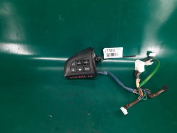 Кнопки на руль лев. MAZDA CX-7 06-12