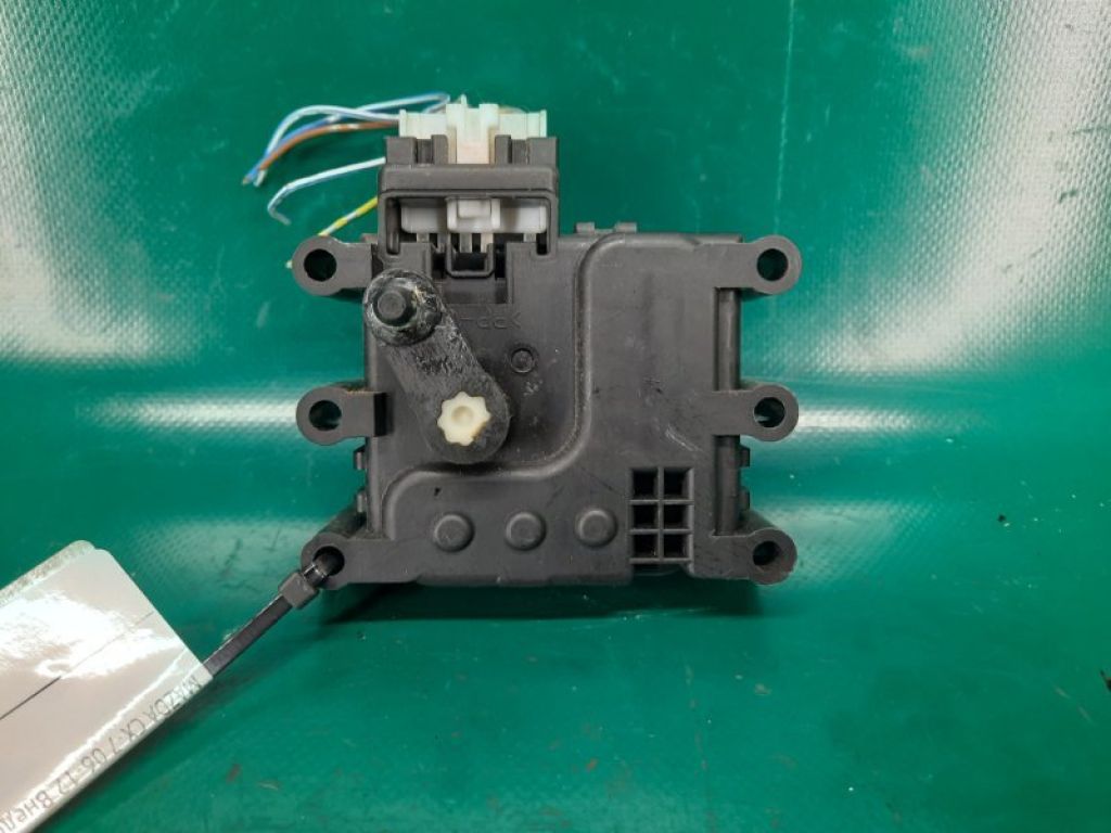 GP9A-61-A60 | Моторчик заслонки печки MAZDA CX-7 06-12