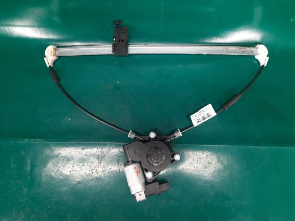 EG21-72-590C | Склопідйомник задн. прав. MAZDA CX-7 06-12