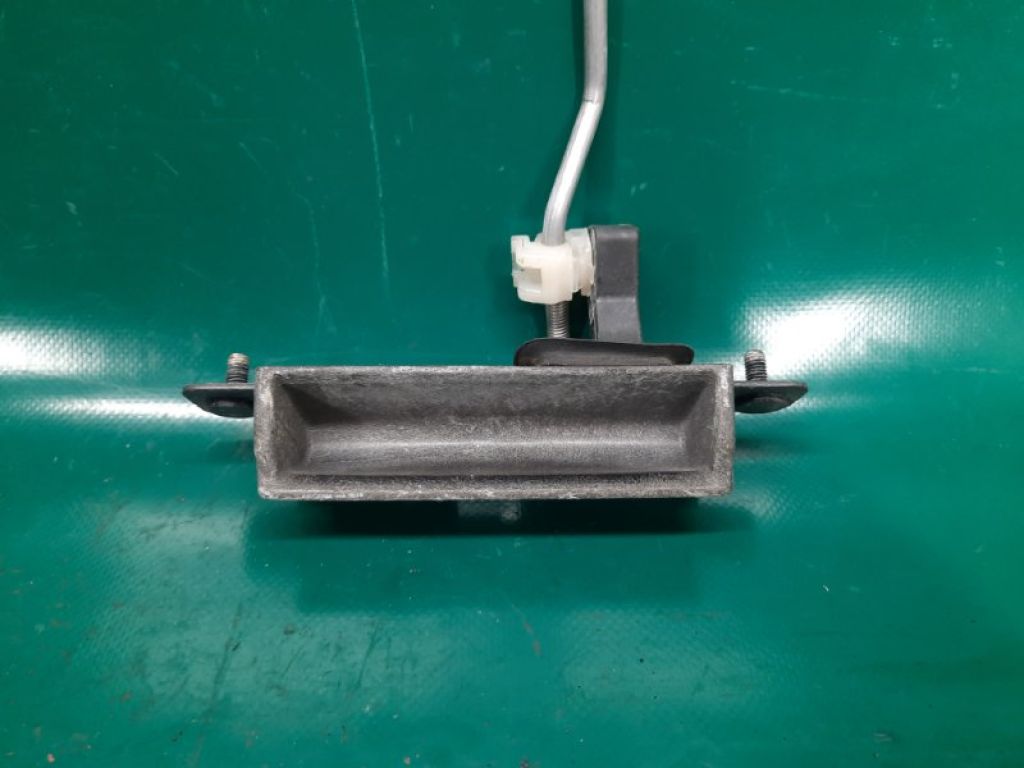 GJ6A-56-8C0N | Ручка двери багажника MAZDA CX-7 06-12 - Фото 3