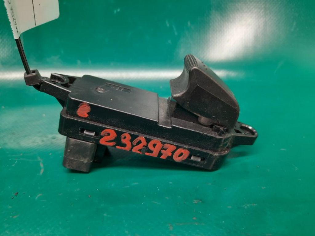EG23-66-380 | Кнопка стеклоподъемника задн. лев. MAZDA CX-7 06-12 - Фото 2