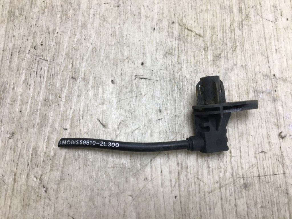 59810-2H300 | Датчик ABS передн. лів. HYUNDAI ELANTRA HD 06-11