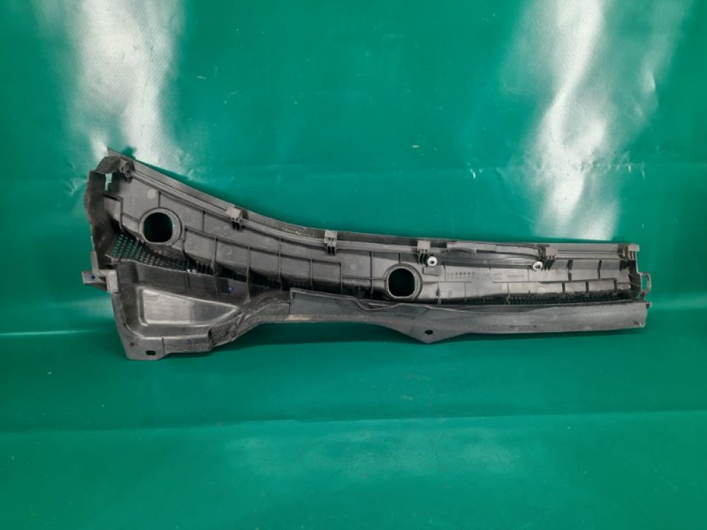 EG21-50-7S0J | Пластик под лобовое стекло / Жабо лев. MAZDA CX-7 06-12 - Фото 2