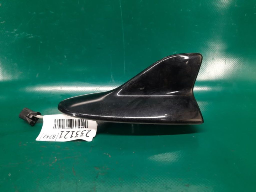 86760-30210-C0 | Антена LEXUS GS350 GS300 05-11