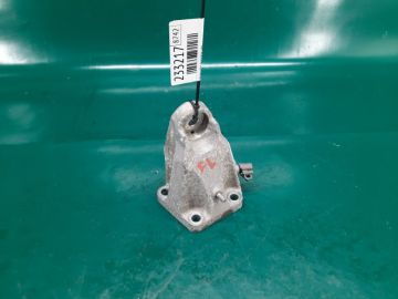 Кронштейн двигателя лев. LEXUS GS350 GS300 05-11
