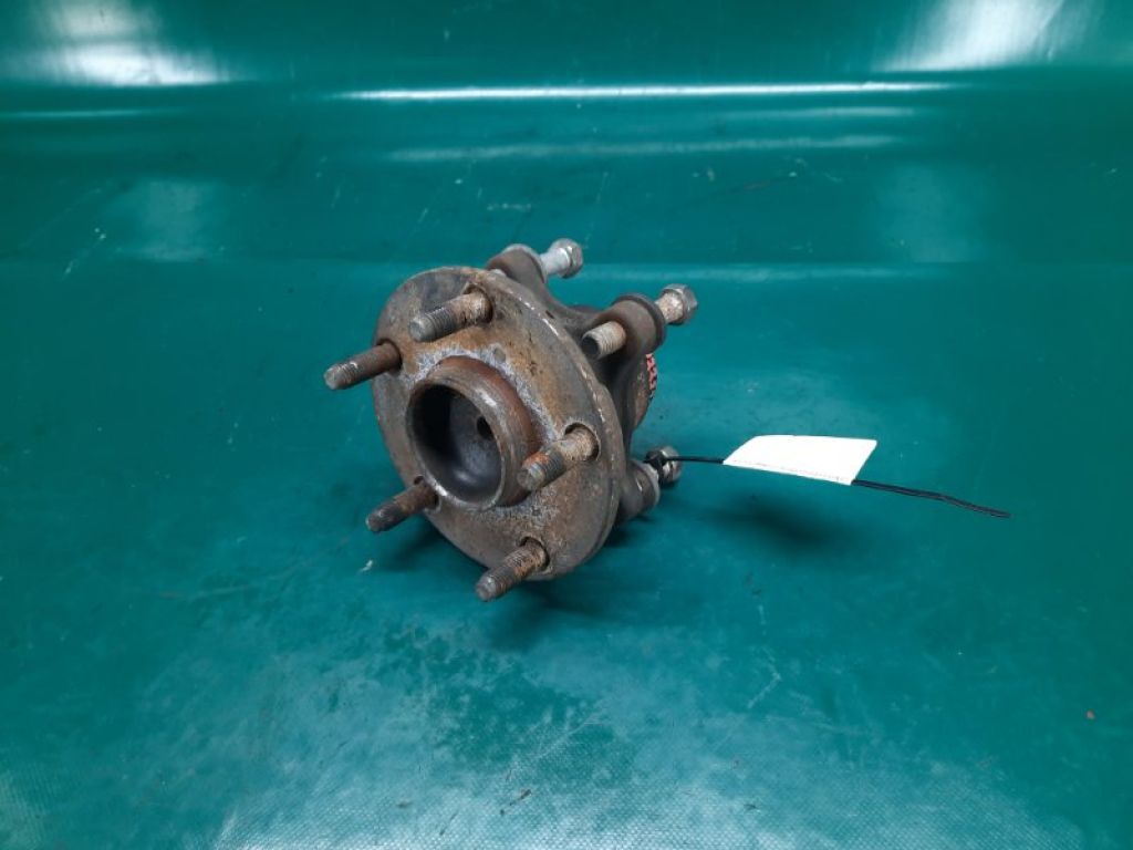 43550-30010 | Ступица передн. прав. LEXUS GS350 GS300 05-11