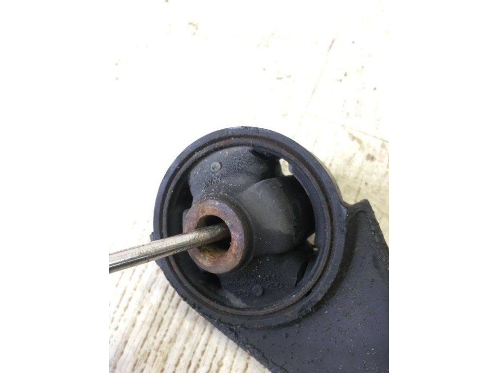 54501-2H000 | Рычаг передней подвески нижний прав. HYUNDAI ELANTRA HD 06-11 - Фото 3