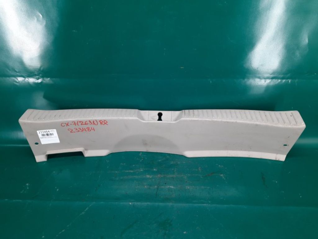 EH44-68-89XB34 | Накладка панелі багажника внутрішня MAZDA CX-7 06-12