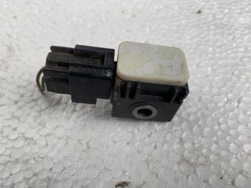 Датчик удару передн. HYUNDAI SANTA FE (CM) 05-12