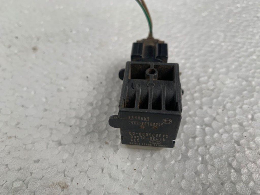 95930-3L100 | Датчик удару передн. HYUNDAI SANTA FE (CM) 05-12 - Фото 4