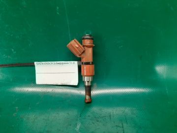Форсунка топливная TOYOTA VENZA 09-16