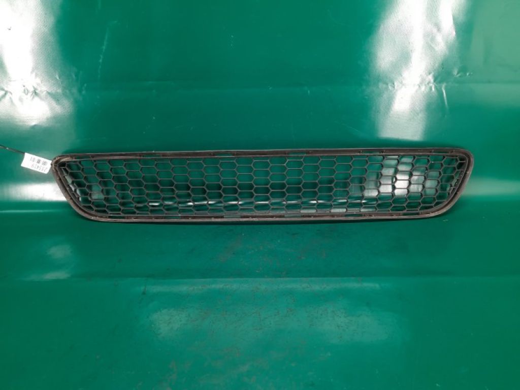 53112-0T010 | Решітка переднього бампера TOYOTA VENZA 09-16