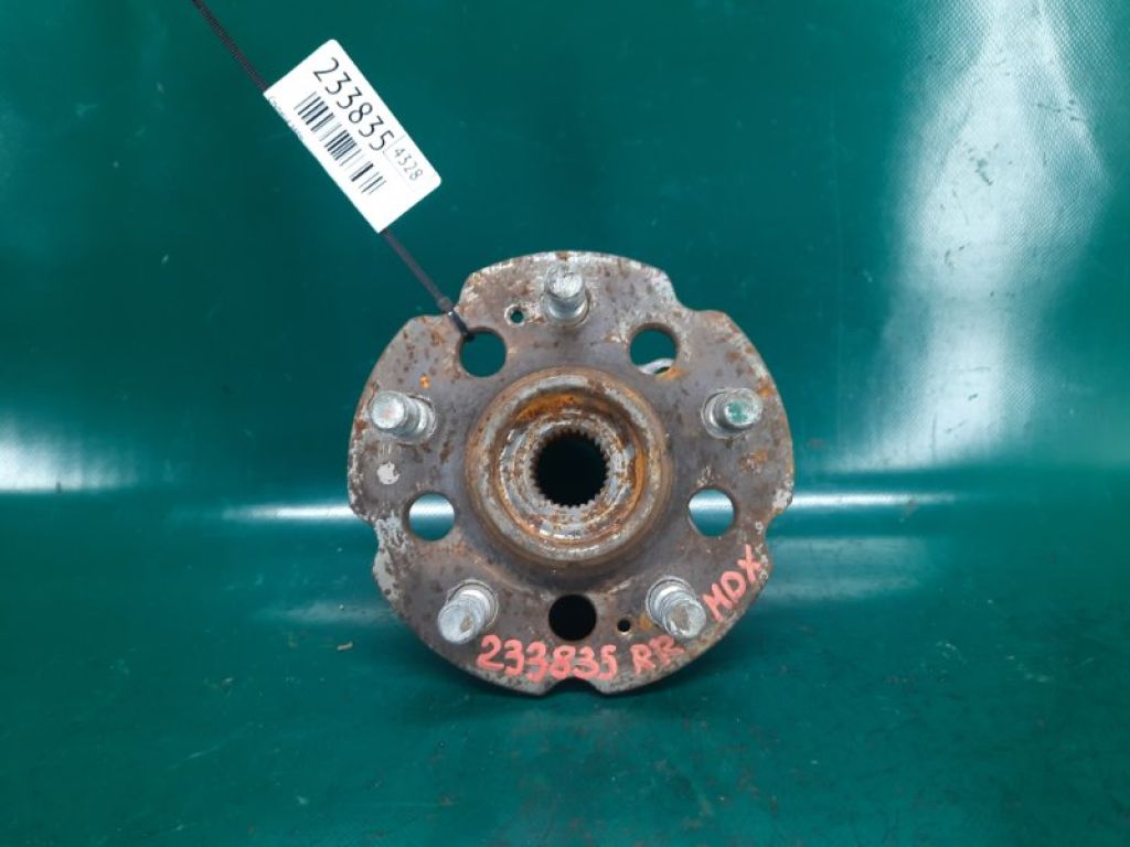 42200-STX-A02 | Маточина колеса задн. ACURA MDX (YD2) 06-13