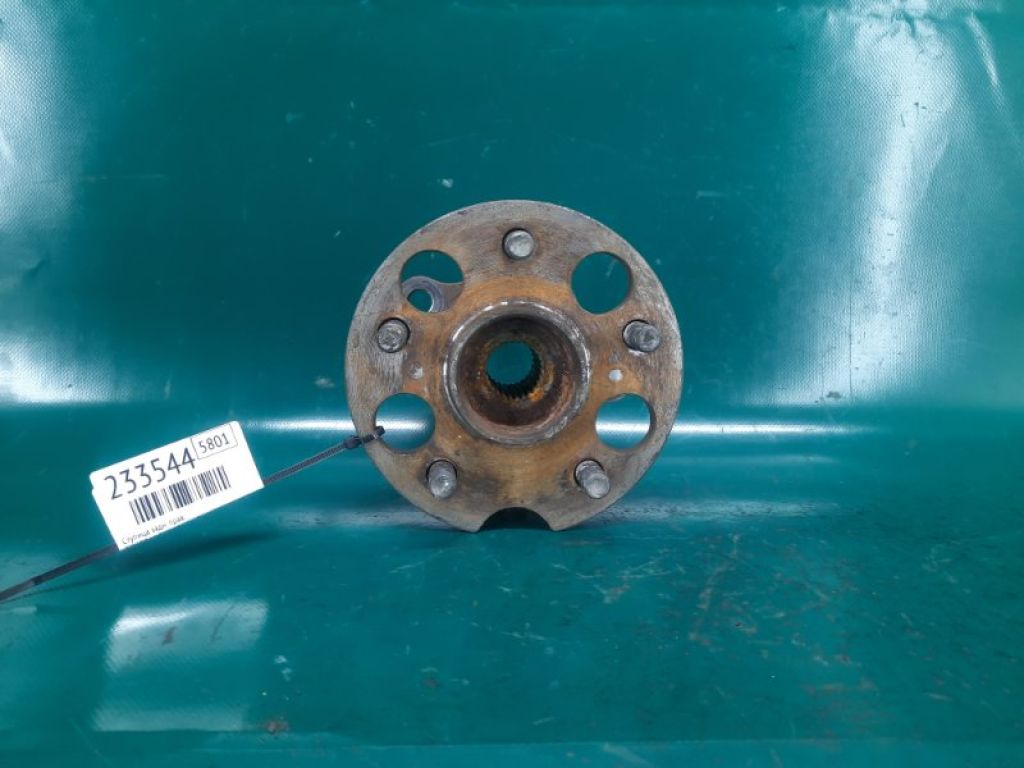 42410-0E050 | Маточина колеса задн. прав. TOYOTA VENZA 09-16