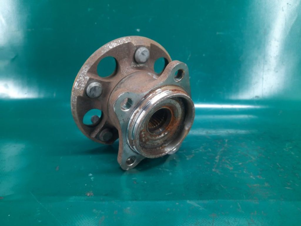 42410-0E050 | Маточина колеса задн. прав. TOYOTA VENZA 09-16 - Фото 4