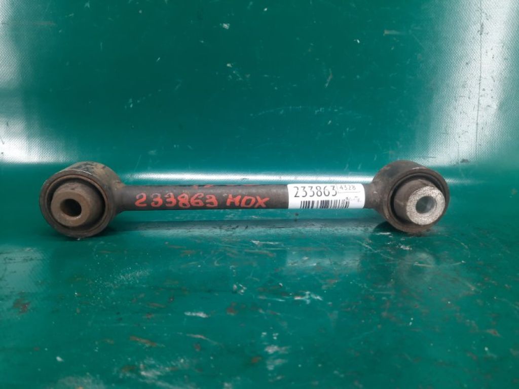 04523-STX-000 | Рычаг задней подвески поперечный нижний ACURA MDX (YD2) 06-13