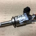 PE01-13-250B | Форсунка топливная MAZDA MX-5 15-