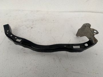 Кронштейн кріплення фари прав. SUBARU LEGACY 03-09 BL/BP