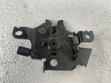 Замок капота TOYOTA PRIUS - 30 09-17