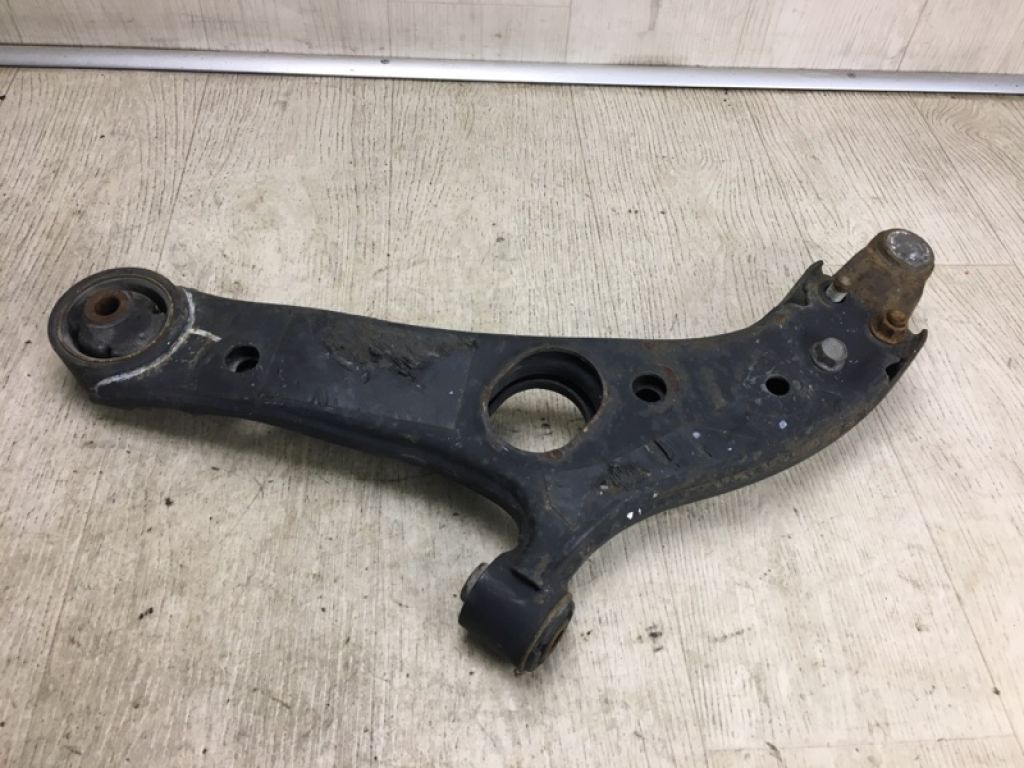 545013S200 | Важіль передньої підвіски нижній прав. HYUNDAI SONATA YF 10-14 - Фото 3