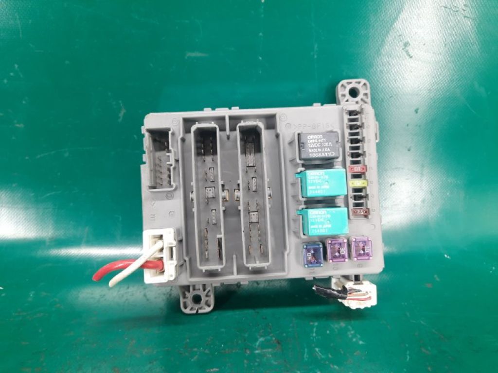 38220-STX-A11 | Блок запобіжників салон ACURA MDX (YD2) 06-13