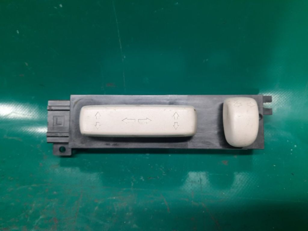 81650-S3V-A01ZE | Кнопка регулировки сиденья передн. лев. ACURA MDX (YD2) 06-13 - Фото 2