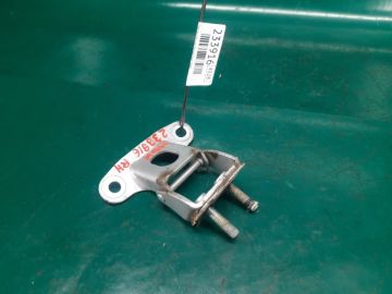 Петля кришки багажника прав. ACURA MDX (YD2) 06-13