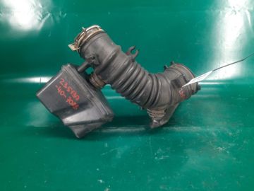 Патрубок воздушного фильтра TOYOTA CAMRY 40 06-11
