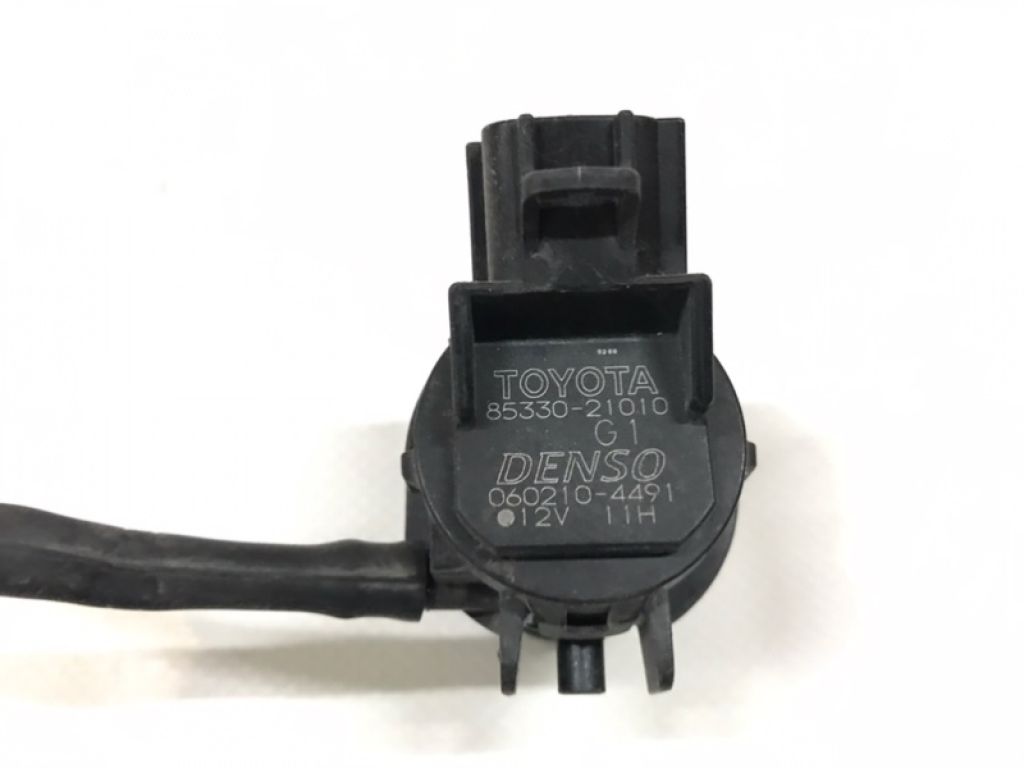 85330-21010 | Насос омывателя стекла LEXUS LS460 06-12 - Фото 4