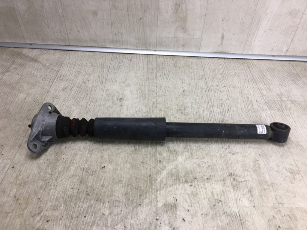 5C0 513 025 H | Амортизатор задн. VOLKSWAGEN JETTA USA 10-17