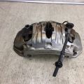 7PP 615 123 P | Суппорт тормозной передн. лев. PORSCHE CAYENNE 10-18