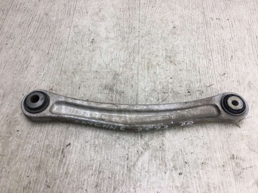 95533104710 | Важіль задньої підвіски поперечний верхній прав. PORSCHE CAYENNE 10-18