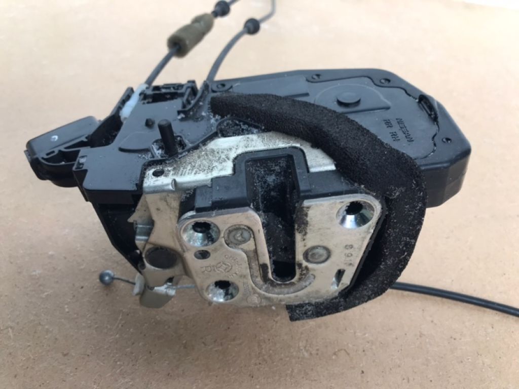 82500-1MA0A | Замок двері задн. прав. INFINITI M25/M37/M56/Q70/M35H 10-16 - Фото 2