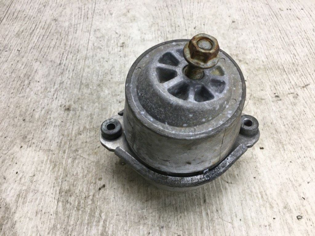 948 375 049 03 | Подушка двигателя лев. PORSCHE CAYENNE 10-18 - Фото 3