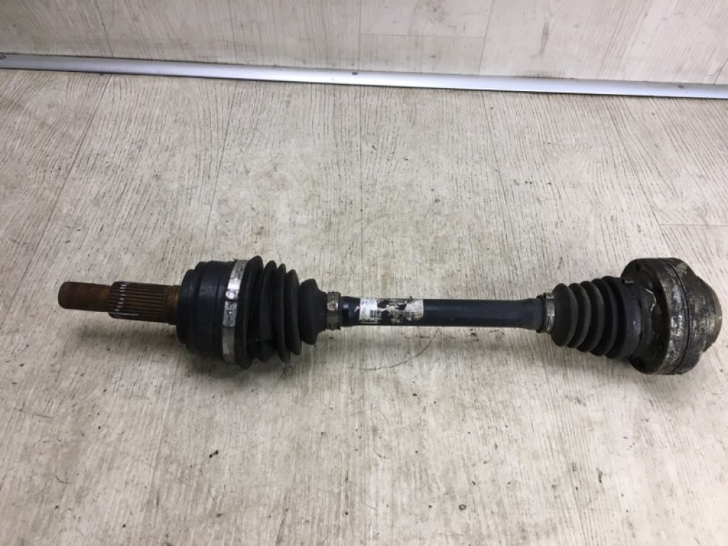 958 349 038 00 | Привод передний прав. PORSCHE CAYENNE 10-18