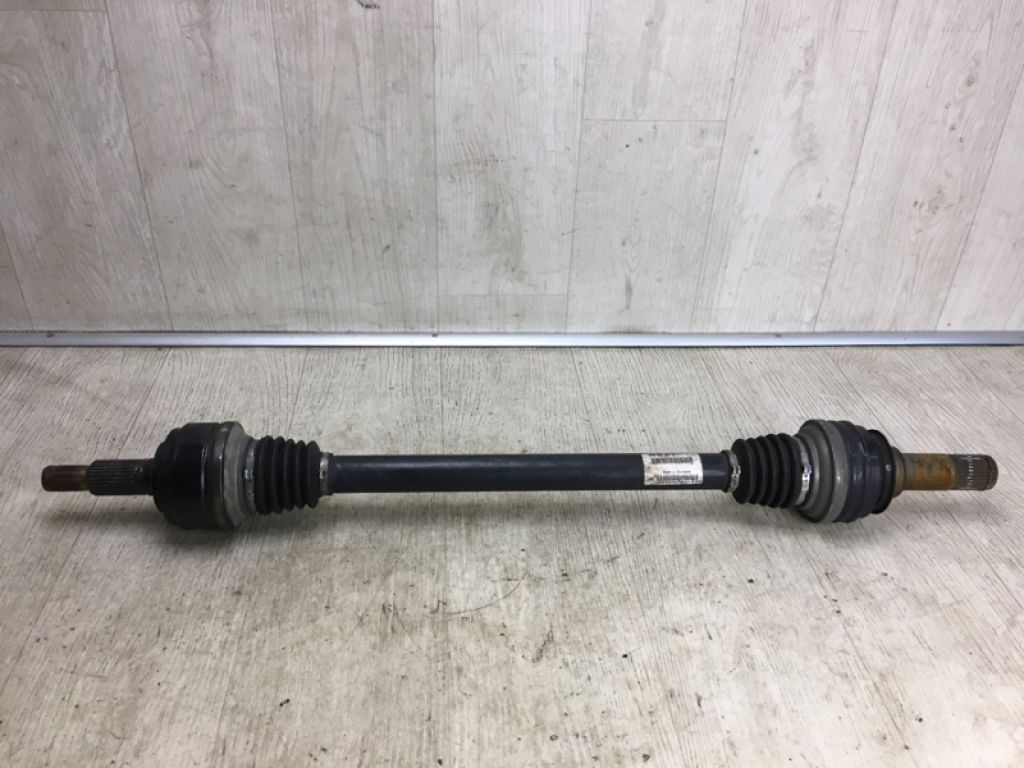 95833202431 | Привід задній PORSCHE CAYENNE 10-18