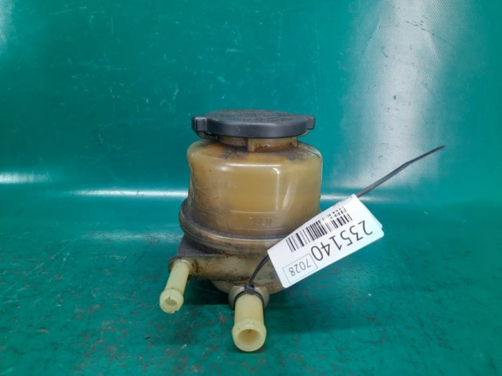 44360-06030 | Бачок ГУР TOYOTA CAMRY 40 06-11