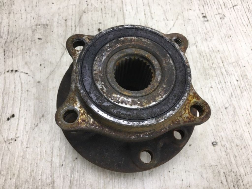 68137552AA | Маточина колеса передн. DODGE DART 12-16